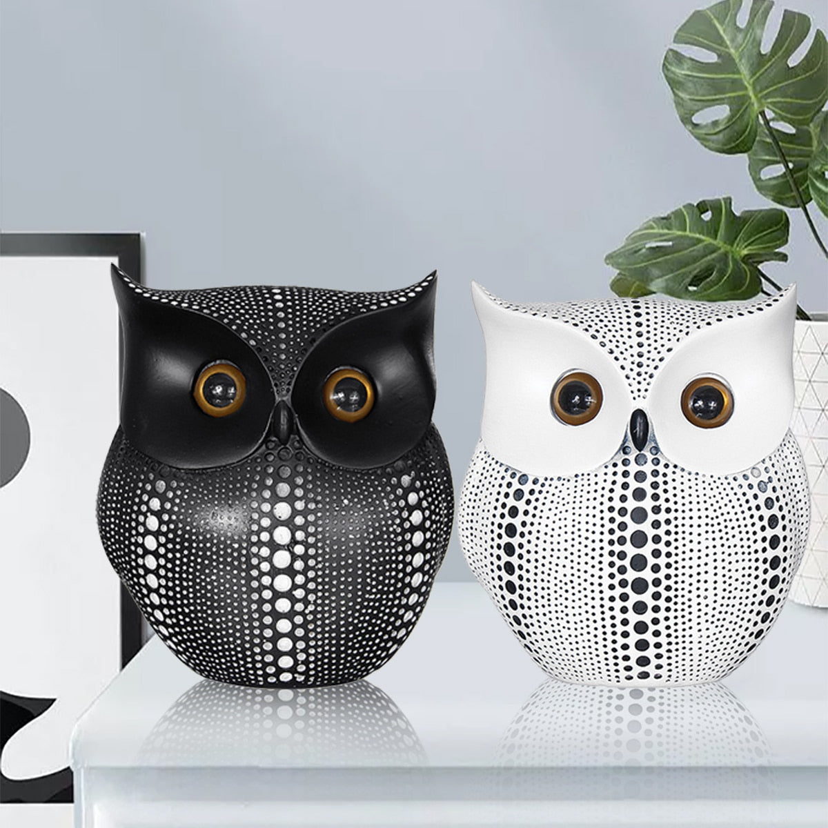 Nordic Style Minimalist Craft White Black Owls Animal Figurines