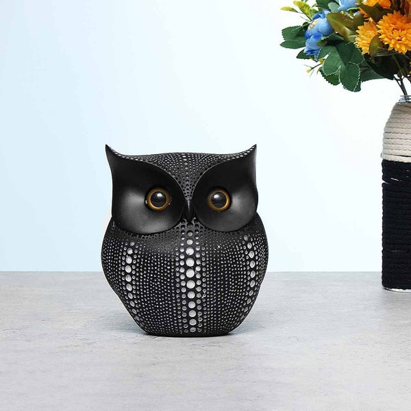 Nordic Style Minimalist Craft White Black Owls Animal Figurines